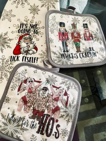 Kitchen Towel and 2 Pot Holders